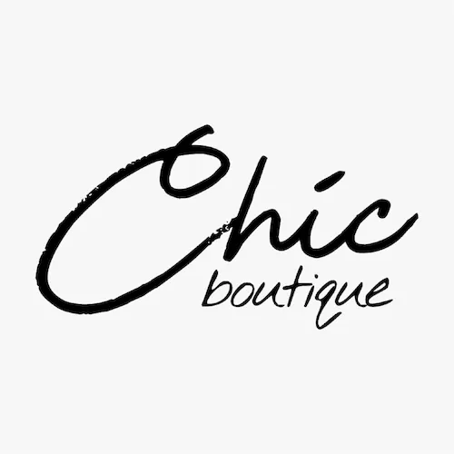 logo chic boutique